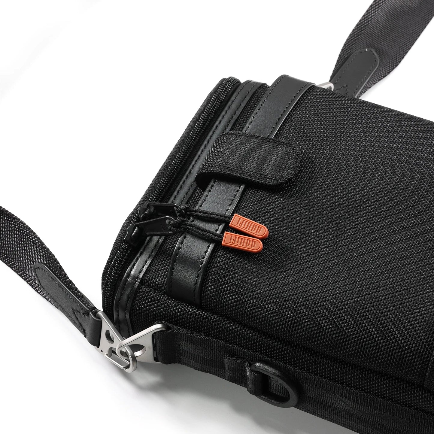 ddHiFi CZ200 Cube Bucket Bag Water - resistant nylon & leather - The HiFi Cat