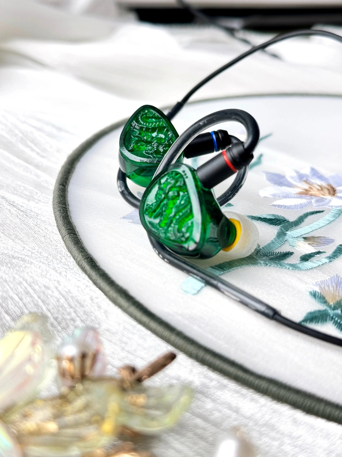 TANGZU WANER SG 2 Jade Dragon Edition 10mm PET Single Dynamic In - Ear Earphones with Silicone Storage Bag and Sancai wide bore - The HiFi Cat