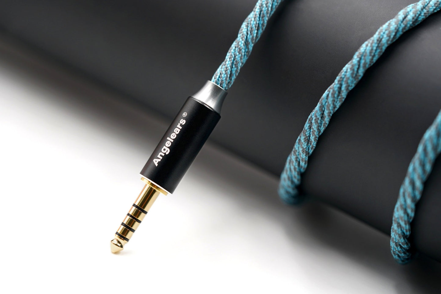 Angelears Abyssal Graphene alloy 7N OCC HIFI Earphone Cable 3.5/4.4mm - The HiFi Cat