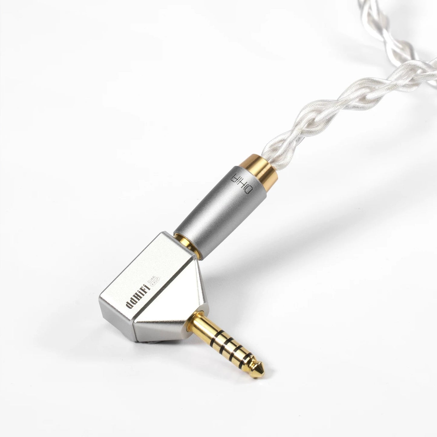 ddHIFI DJ44L 4.4mm Compact and Durable Adapter - The HiFi Cat