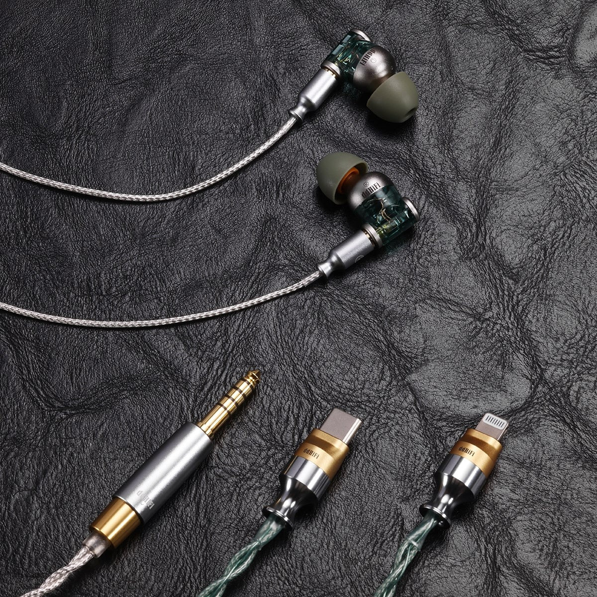 ddHiFi E2023 Janus3 Dynamic Driver IEMs with MMCX Cable and Replaceable Plugs - The HiFi Cat