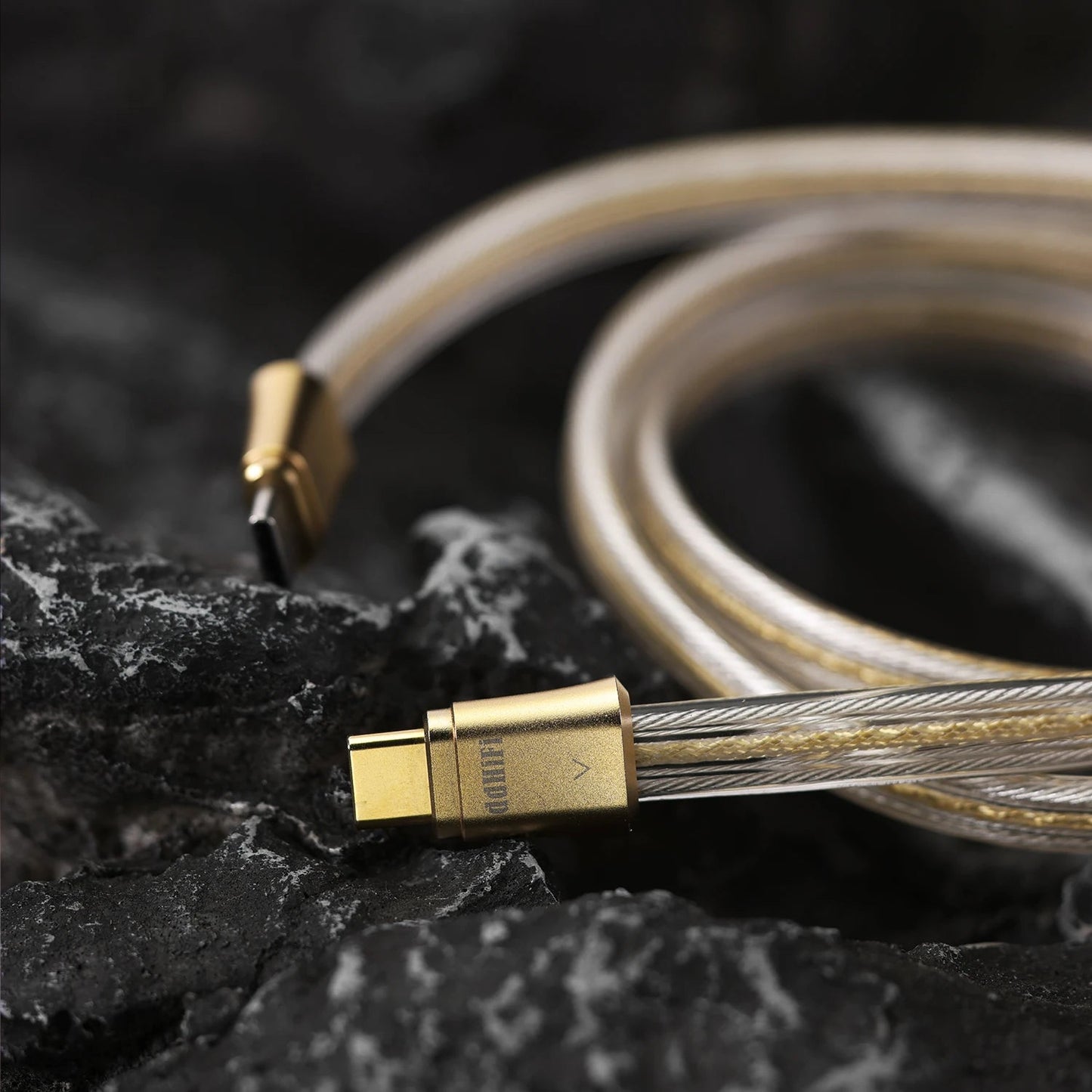 ddHiFi TC19CC Gold (Comet Gold) Pure Silver USB - C Cable - The HiFi Cat