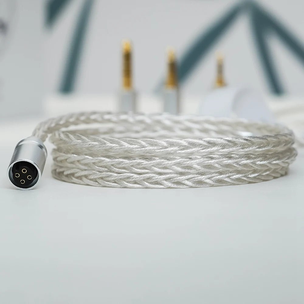 Divinus ARUM 7N OCC 8 Core Earphone Cable with 2Pin 0.78 / MMCX - 2.5 /3.5 / 4.4 - The HiFi Cat