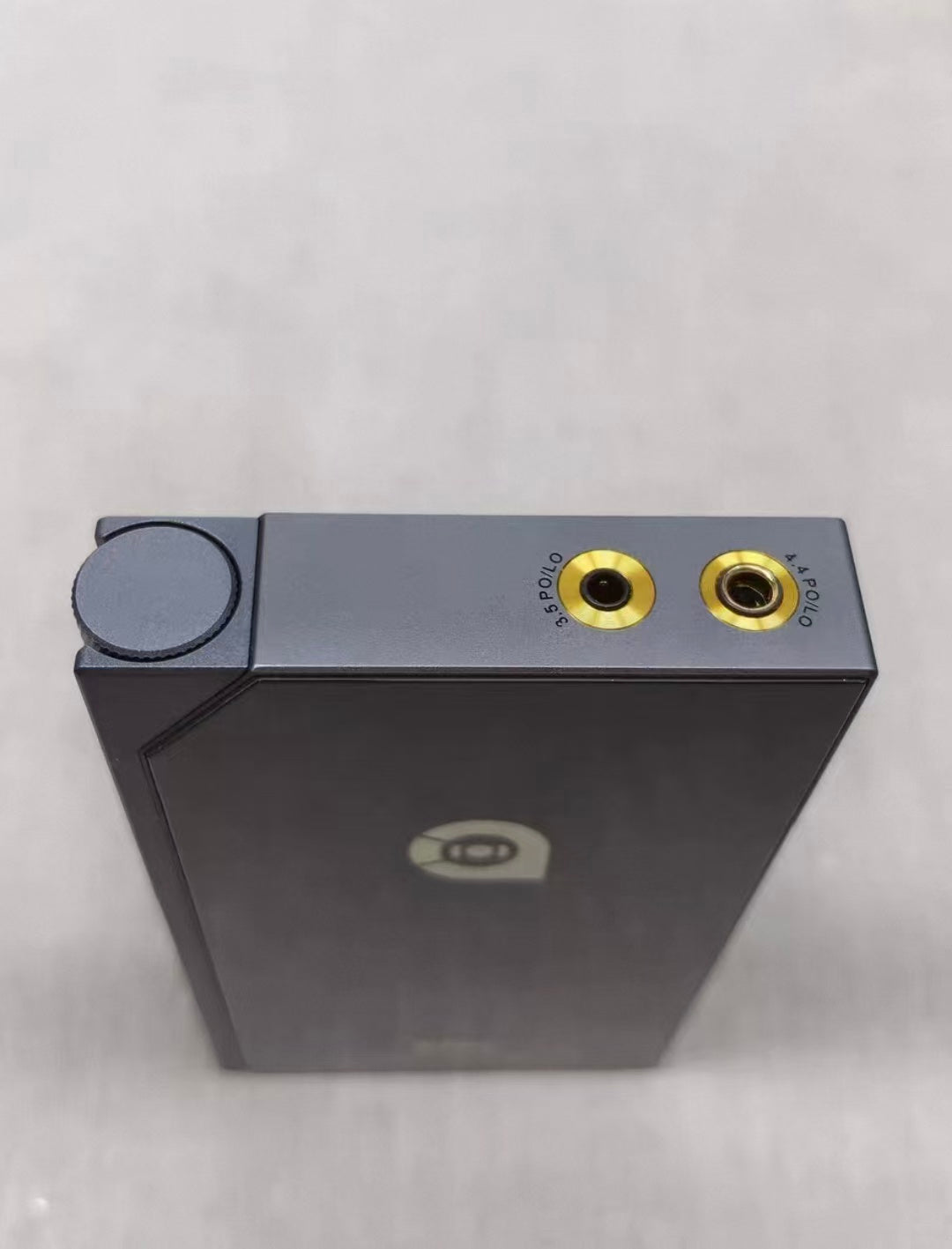 QULOOS MUB5 R2R Portable DAC & Headphone Amplifier (open box)
