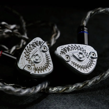 HE Bu Lianshi 1DD + 4BA Hybrid IEMs with 3.5mm & 4.4mm Plugs - The HiFi Cat