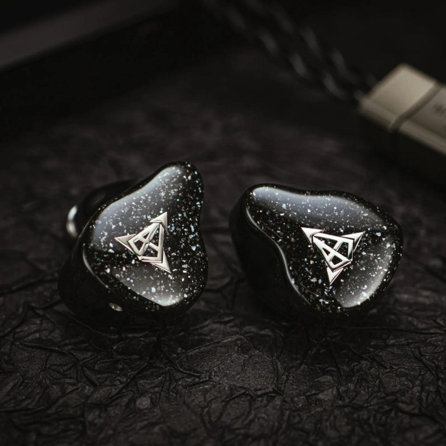 Hisenior Mega7 7 - Drivers Hybrid HiFi IEM 4BAs(Sonion)+2BAs(Knowles) +1DD - The HiFi Cat