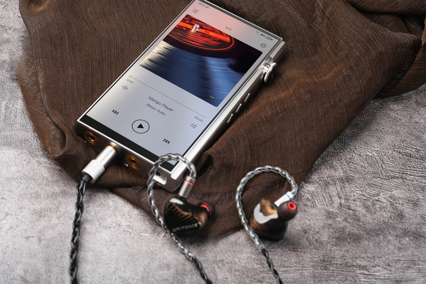 iBasso DX270 R2R Ultra Portable Music Player - AccuSilicon DAC 4G+128G Hi - Res Audio - The HiFi Cat