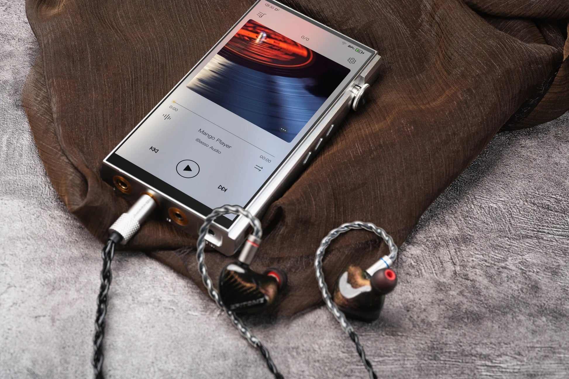 iBasso DX270 R2R Ultra Portable Music Player - AccuSilicon DAC 4G+128G Hi - Res Audio - The HiFi Cat