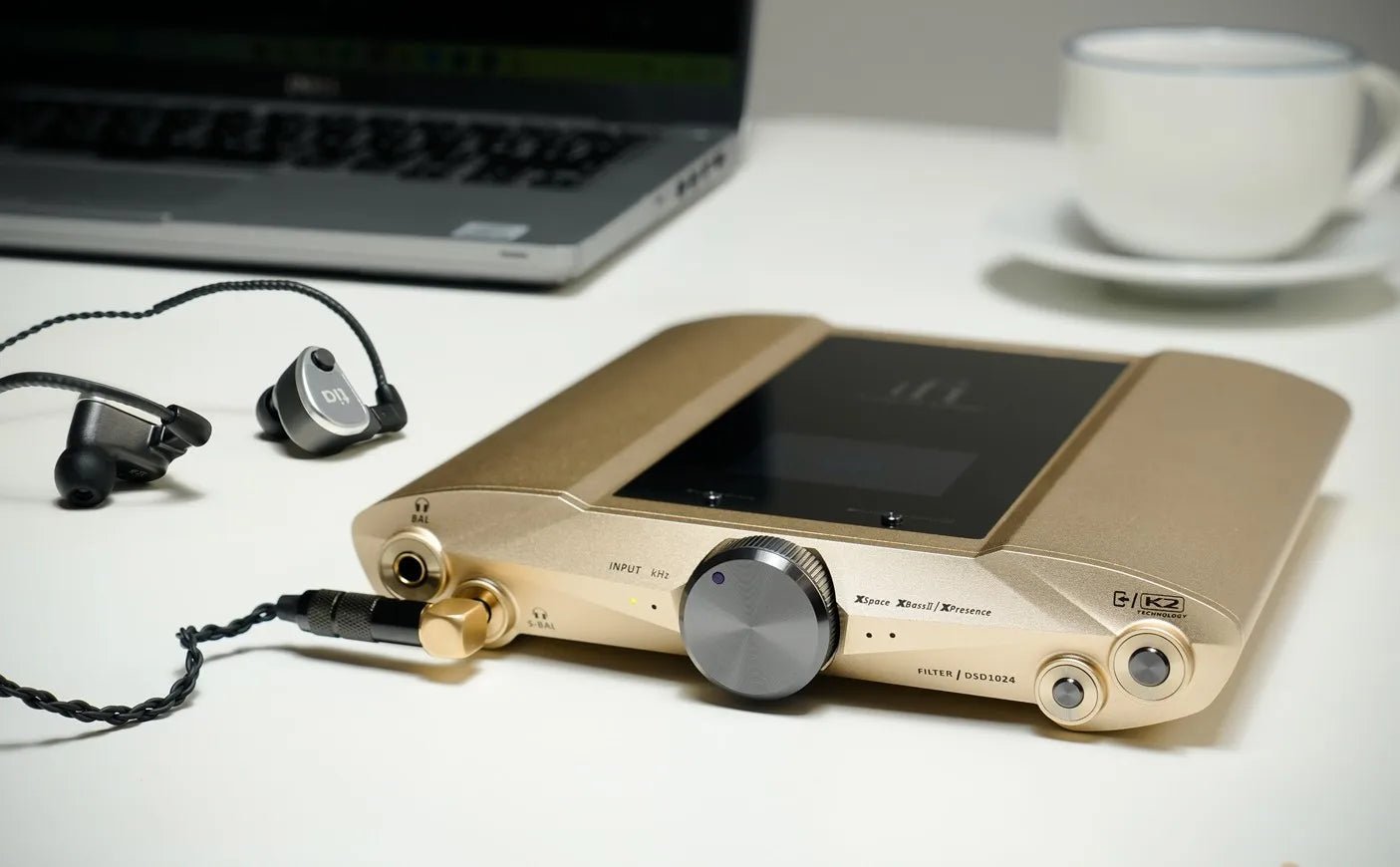 IFi Audio iDSD Valkyrie Premium Portable DAC/Headphone Amplifier - The HiFi Cat