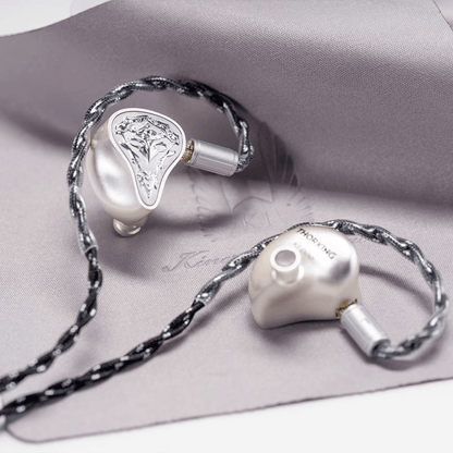 Kinera ThorKing 1 Dynamic, 6 Balanced Armature, 4 Electrostatic Drivers Hybrid In - Ear Earphones - The HiFi Cat