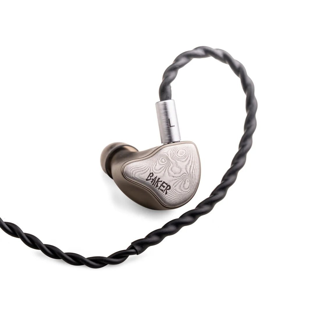 Pre - order Yanyin Baker 8 Driver Hybrid for Superior Clarity and Sound Quality with Interchangeable Plugs for Versatility - The HiFi Cat