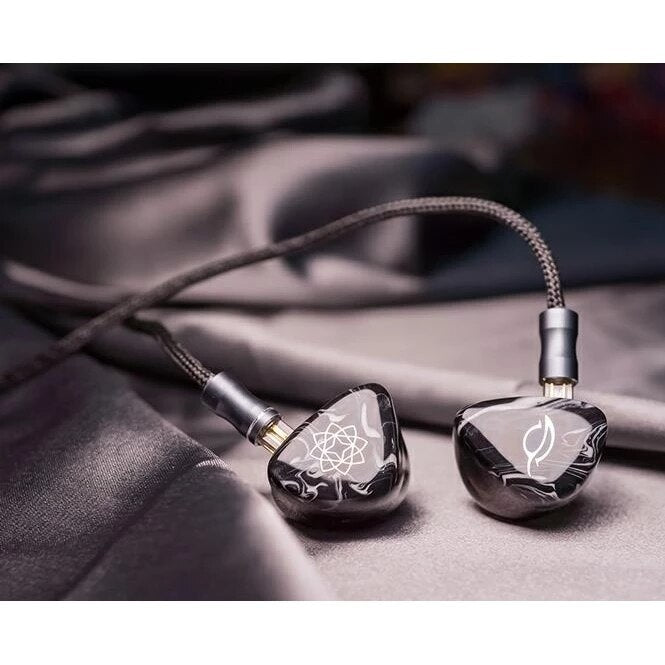 SeeAudio Bravery Earbuds ACG popular HIFI in - Ear Monitors 4BA HiFi IEM Earphones - The HiFi Cat