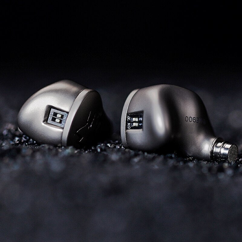 SHANLING ME900 2DD+6BA 8 Drivers Hybrid In - Ear Earphone Hi - Res Audio Earbud 2.5/3.5/4.4mm Plugs MMCX Detachable Cable Headset - The HiFi Cat