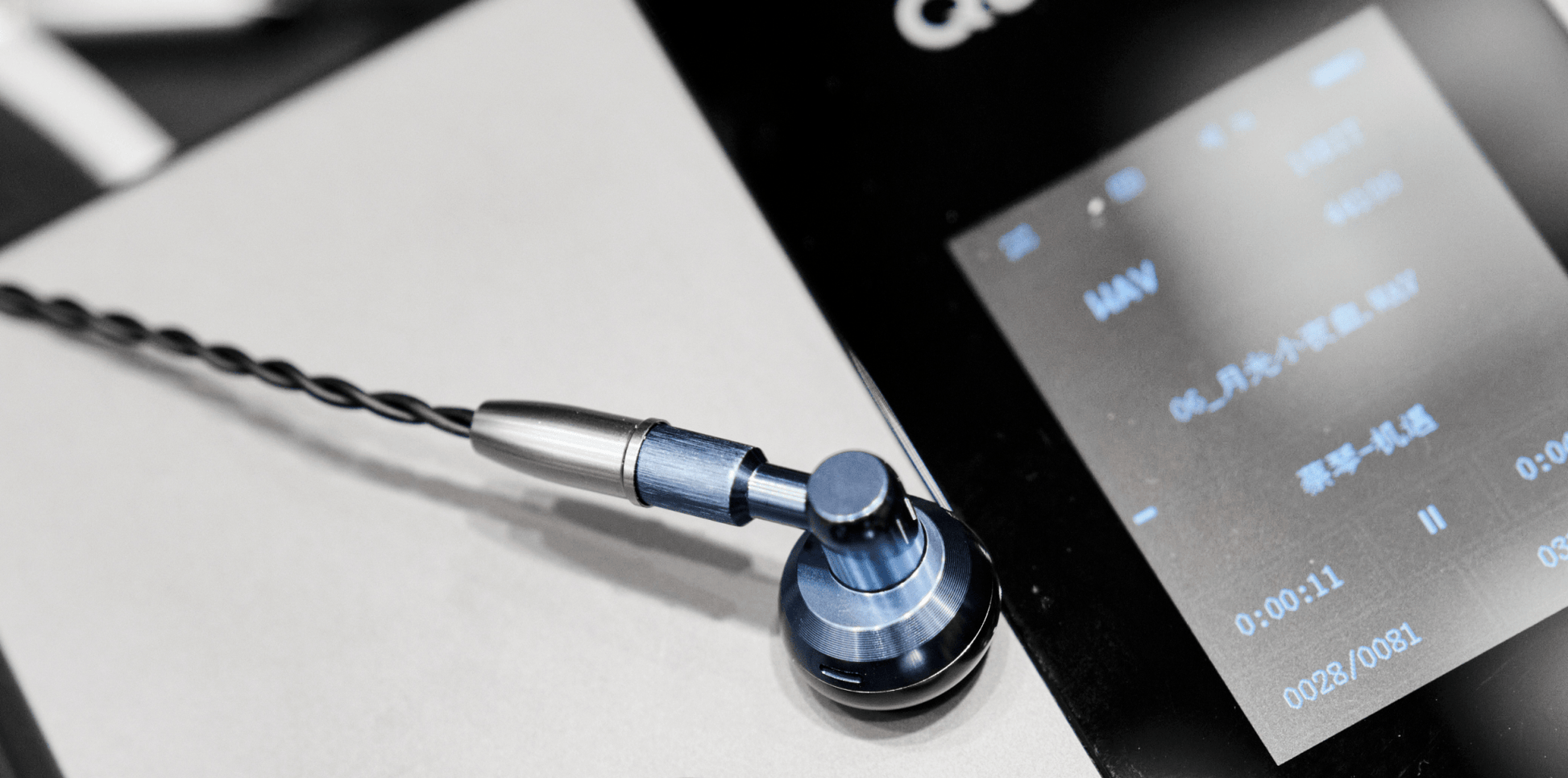 Temperament DM7/DM7Ti Flagship Flat Head Earbuds - The HiFi Cat