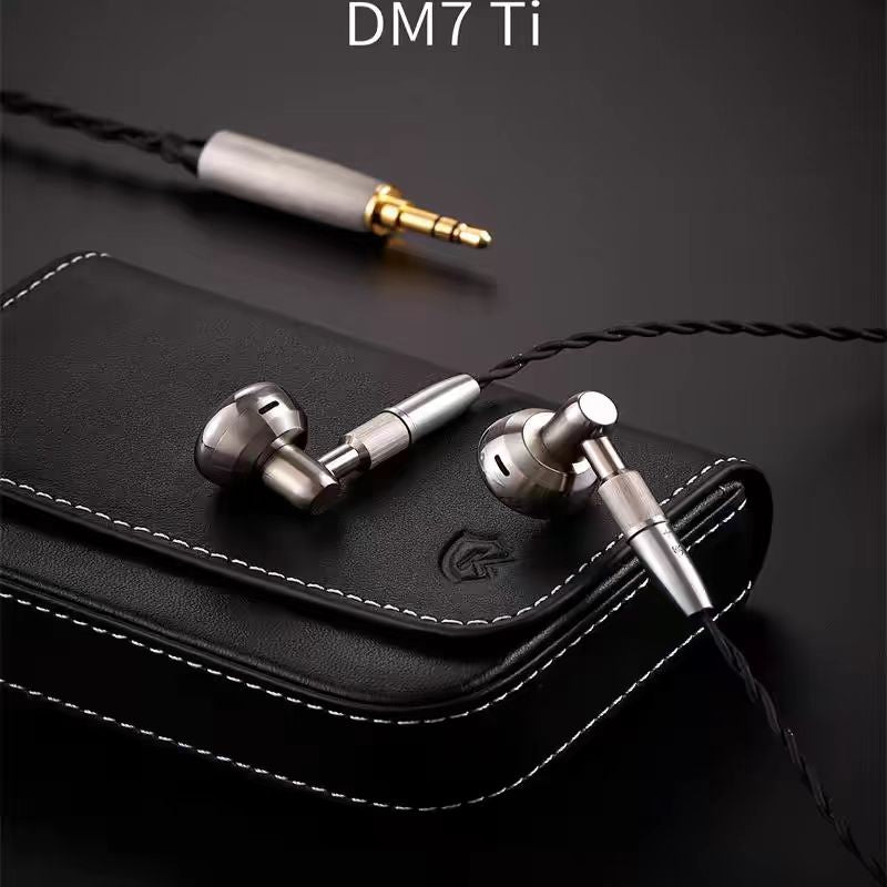 Temperament DM7/DM7Ti Flagship Flat Head Earbuds - The HiFi Cat