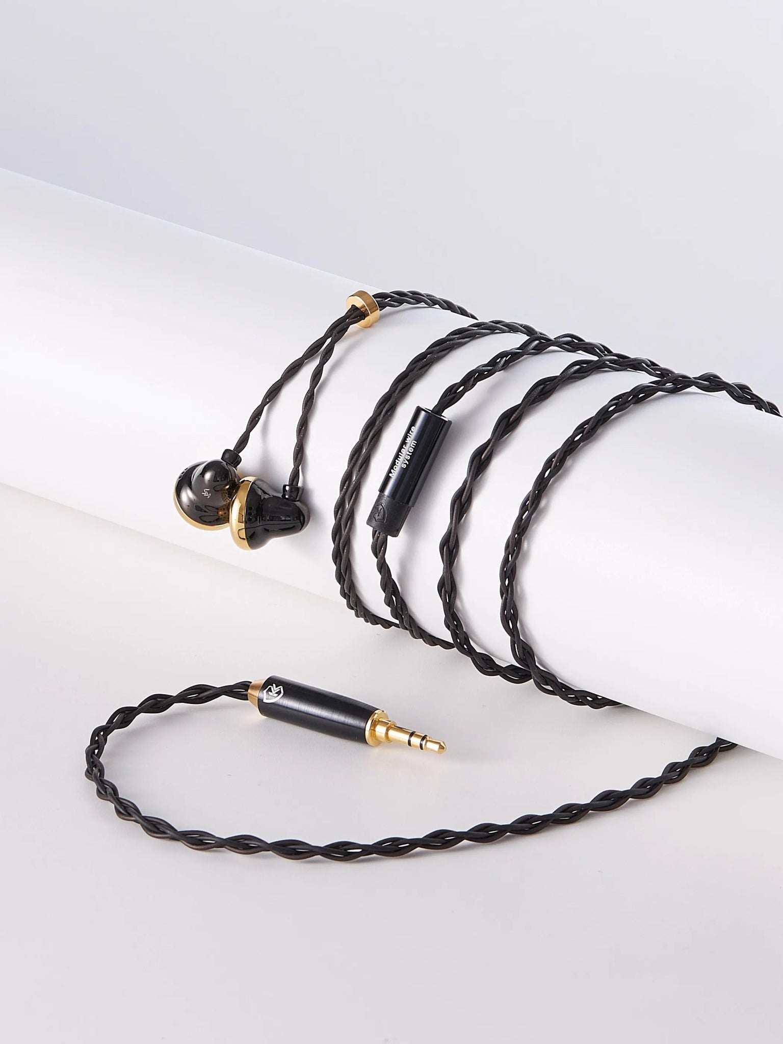 Temperament Ksearphone Black GOLD Bell 16mm Brass Flat Earphones - The HiFi Cat