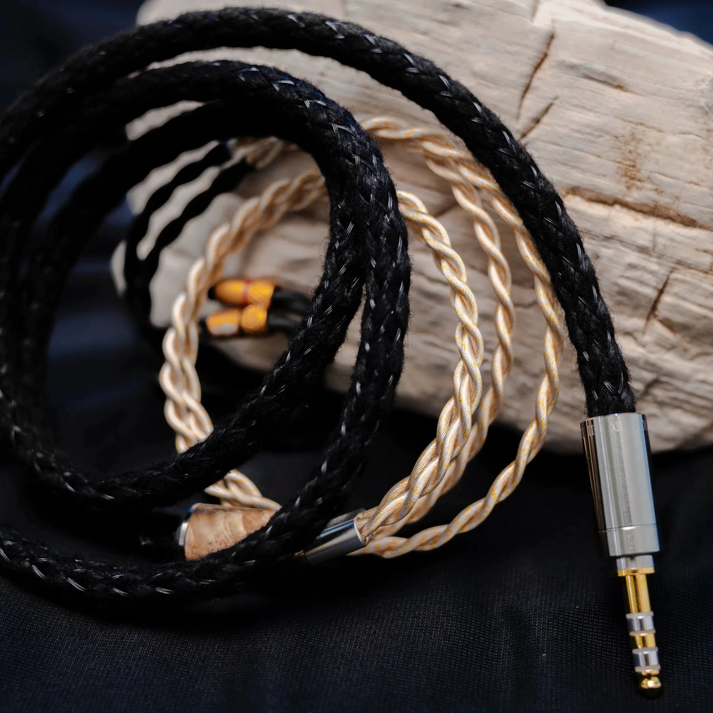 XoneAudio SOL Mark II Sol God II Flagship Earphone Upgrade Cable - The HiFi Cat