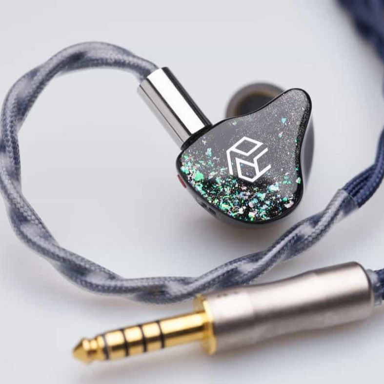 Yanyin Moonlight Ultra 4EST + 4BA + 1 Dynamic Driver Tribrid HiFi In - ear Earphones - The HiFi Cat