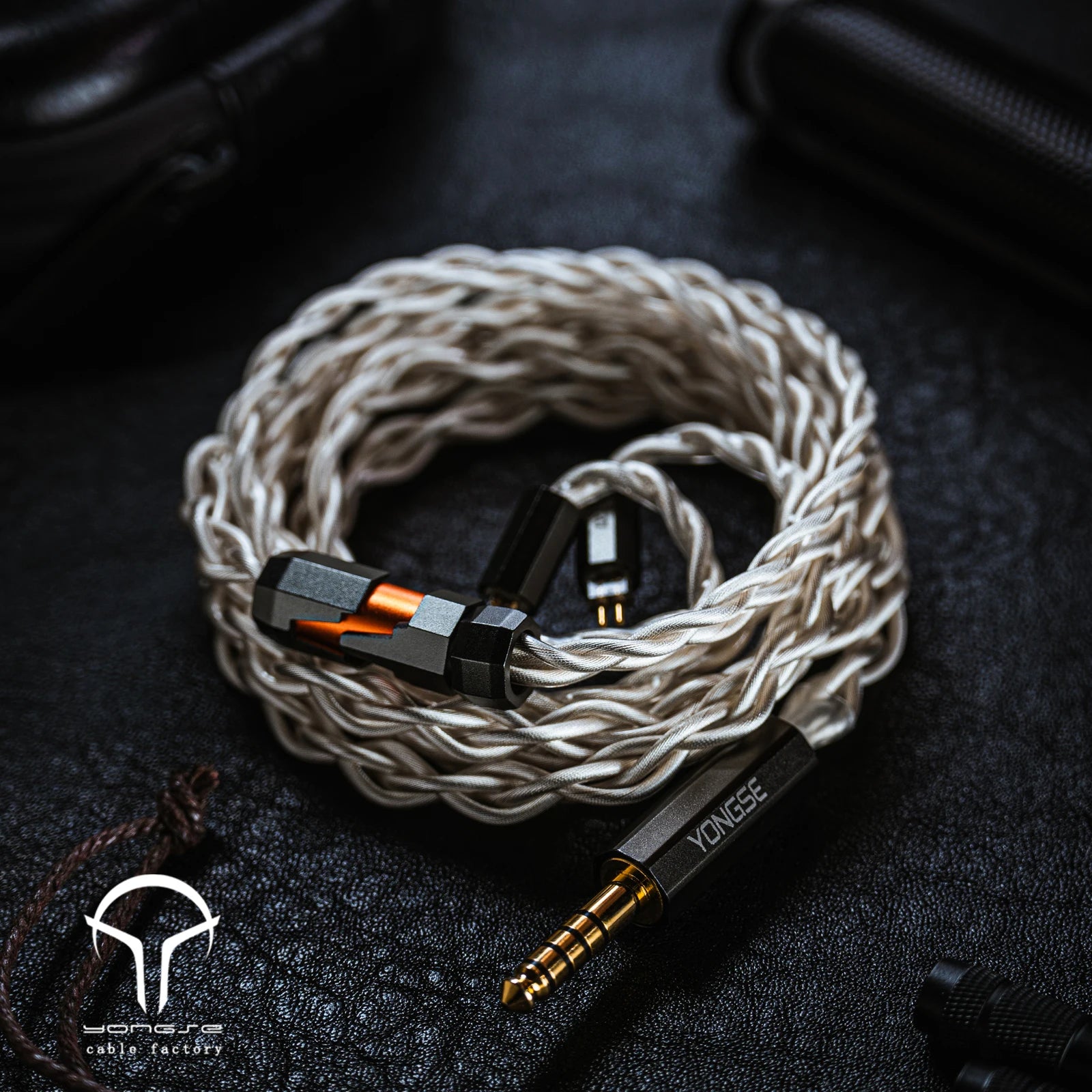 YONGSE Chivalry Mini High Purity Single Crystal Silver - plated Copper Earphone Cable - The HiFi Cat